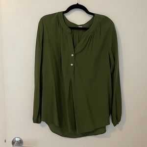 Lightweight long sleeve blouse